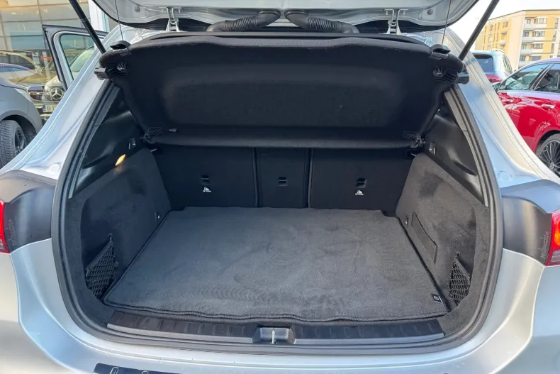 Mercedes-Benz GLA din 2023 cu 63.847 km - oferta MER183219 - foto 22