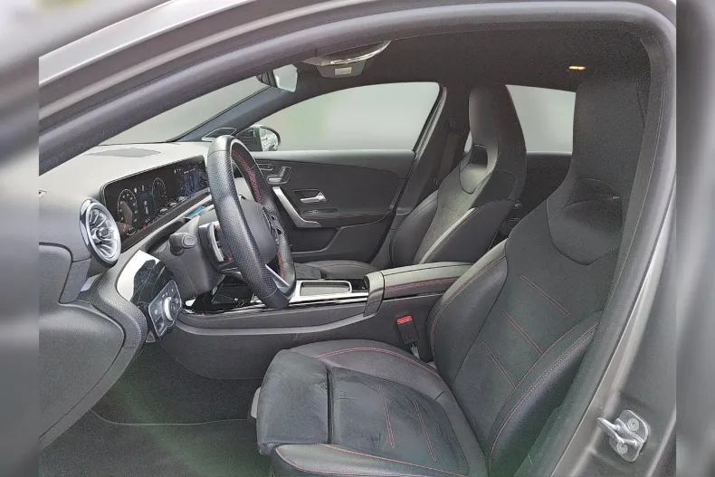 Mercedes-Benz A 250 (Clasa A) din 2024 cu 23.000 km - oferta MER183223 - foto 6