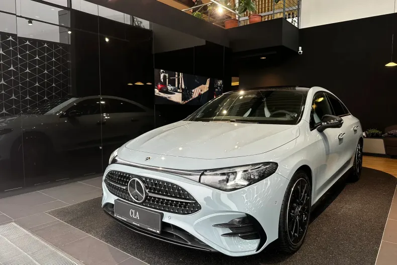 Mercedes-Benz CLA (Clasa CLA) din 2025 cu 18 km - oferta MER183228 - foto 3