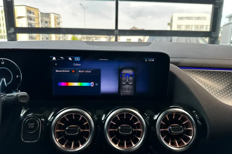 Mercedes-Benz EQA din 2025 cu 8 km - oferta MER183230 - foto 17