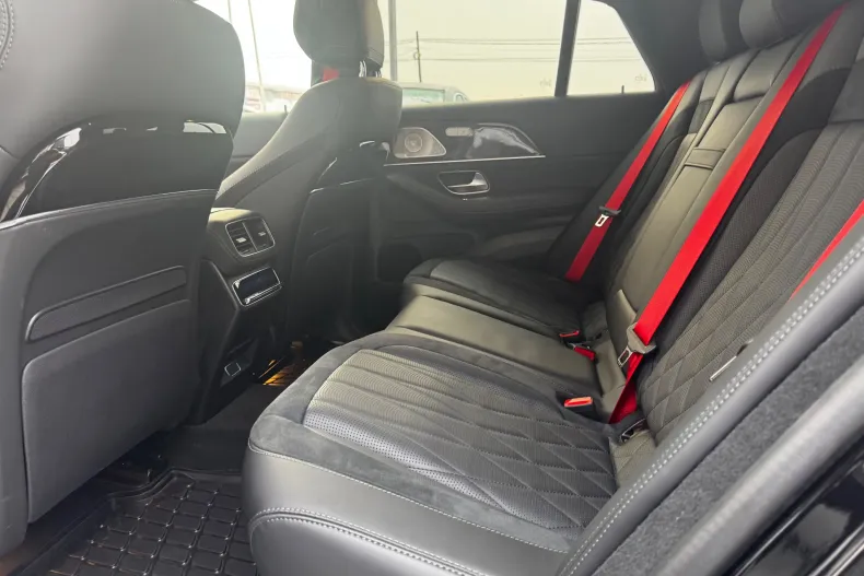 Mercedes-Benz GLE Coupe din 2025 cu 9.400 km - oferta MER183231 - foto 30