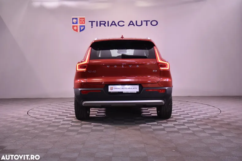 Volvo XC40 din 2024 cu 39.511 km - oferta VOL183237 - foto 4