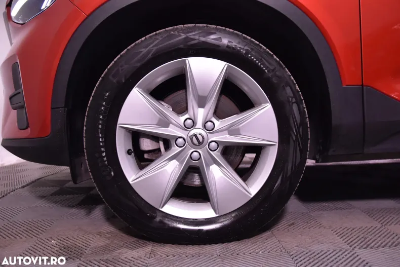 Volvo XC40 din 2024 cu 39.511 km - oferta VOL183237 - foto 13