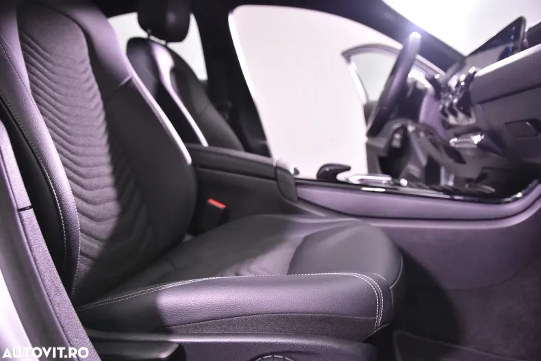 Mercedes-Benz A 180 (Clasa A) din 2021 cu 70.295 km - oferta MER183324 - foto 11
