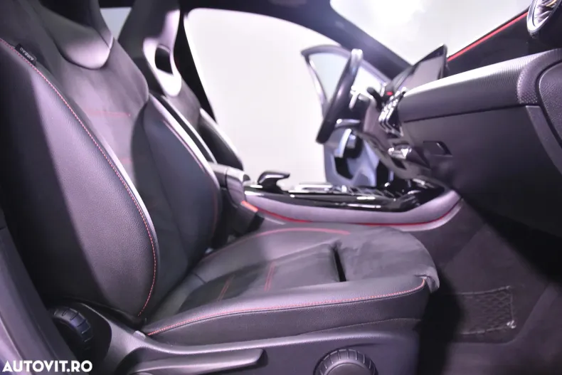 Mercedes-Benz A 35 AMG (Clasa A) din 2020 cu 64.513 km - oferta MER183343 - foto 11