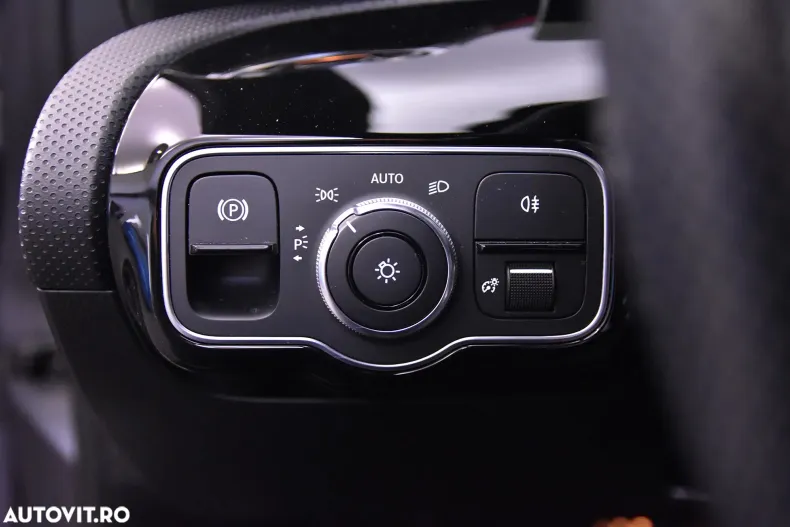 Mercedes-Benz A 35 AMG (Clasa A) din 2020 cu 64.513 km - oferta MER183343 - foto 15