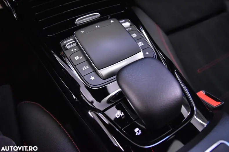 Mercedes-Benz A 35 AMG (Clasa A) din 2020 cu 64.513 km - oferta MER183343 - foto 17