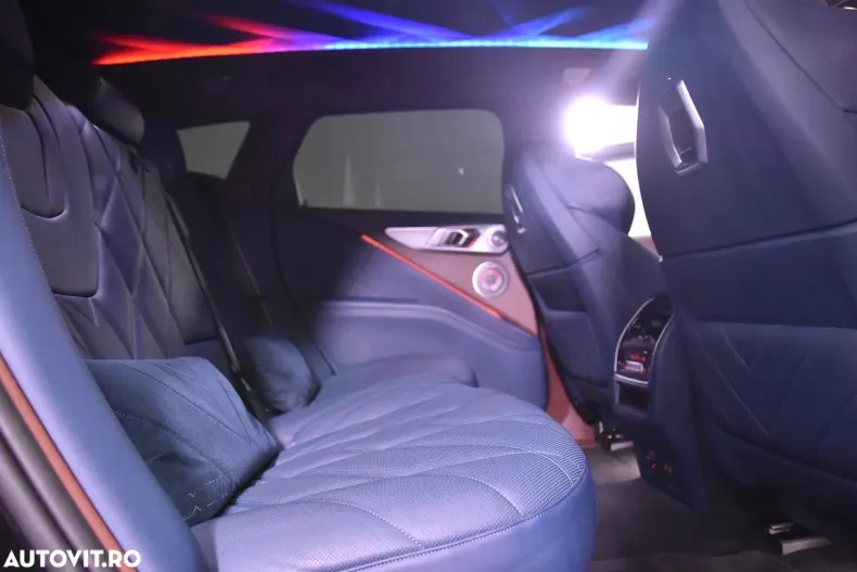 BMW XM (Seria X) din 2023 cu 43.894 km - oferta BMW183349 - foto 12