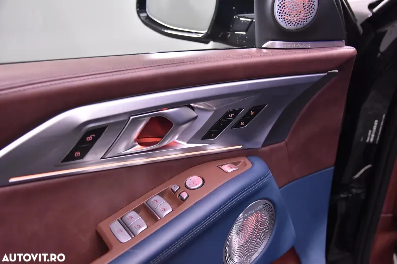 BMW XM (Seria X) din 2023 cu 43.894 km - oferta BMW183349 - foto 14