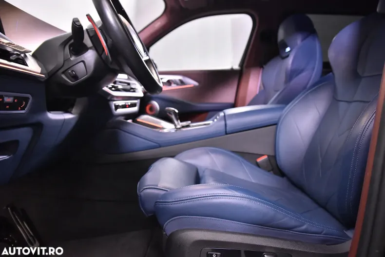 BMW XM (Seria X) din 2023 cu 43.894 km - oferta BMW183349 - foto 28