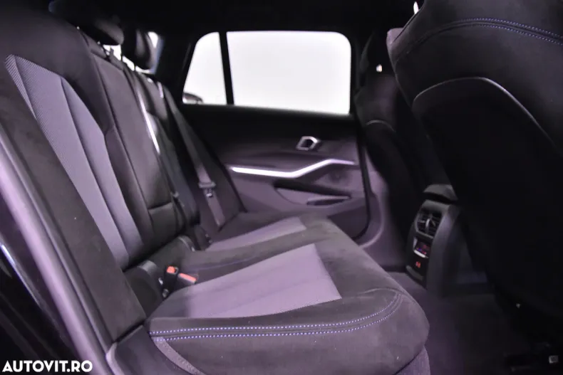 BMW Seria 3 din 2024 cu 8.466 km - oferta BMW183425 - foto 12