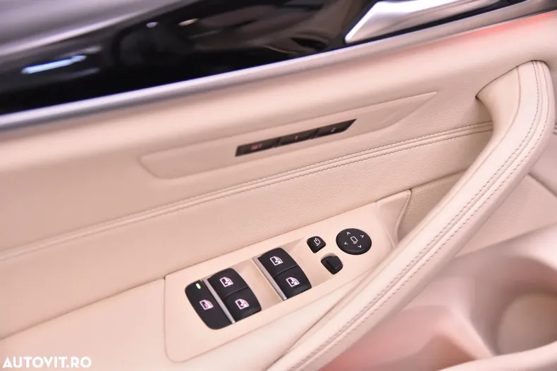 BMW Seria 5 din 2020 cu 142.756 km - oferta BMW183436 - foto 14