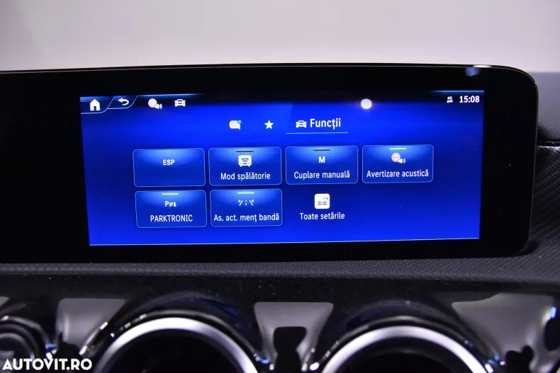 Mercedes-Benz A 200 (Clasa A) din 2024 cu 10.514 km - oferta MER183464 - foto 21