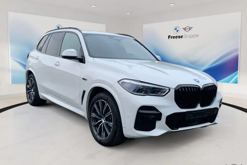 BMW X5 (Seria X) din 2022 cu 67.992 km - oferta BMW183503 - foto 3