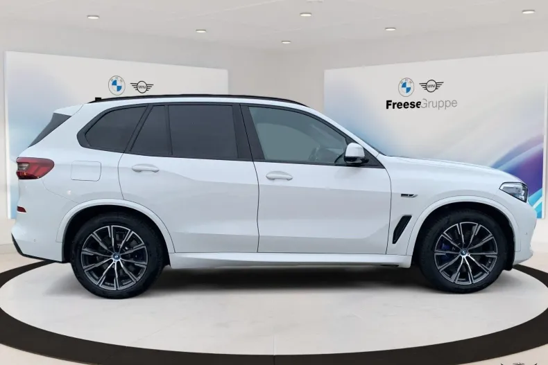 BMW X5 (Seria X) din 2022 cu 67.992 km - oferta BMW183503 - foto 4
