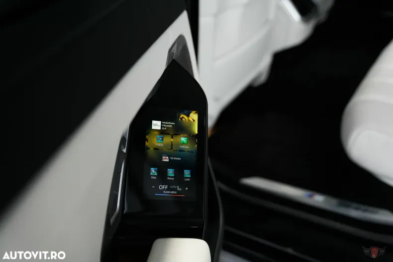 BMW Seria 7 din 2025 cu 35.655 km - oferta BMW183505 - foto 20