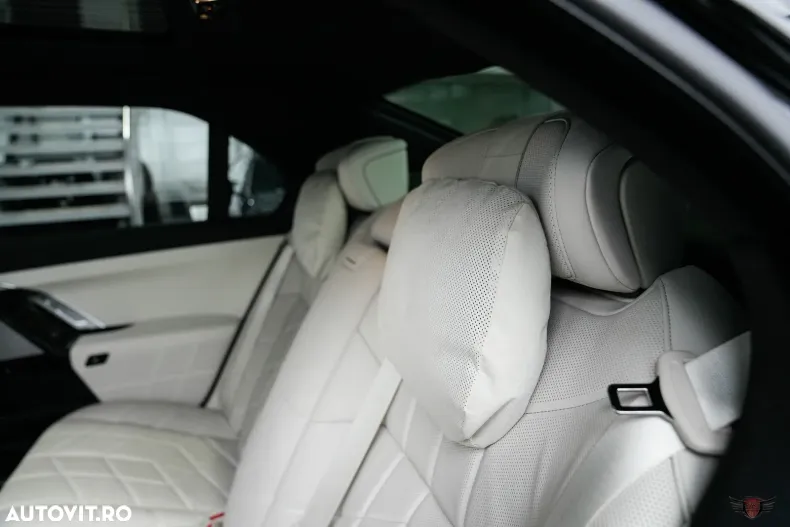 BMW Seria 7 din 2025 cu 35.655 km - oferta BMW183505 - foto 23