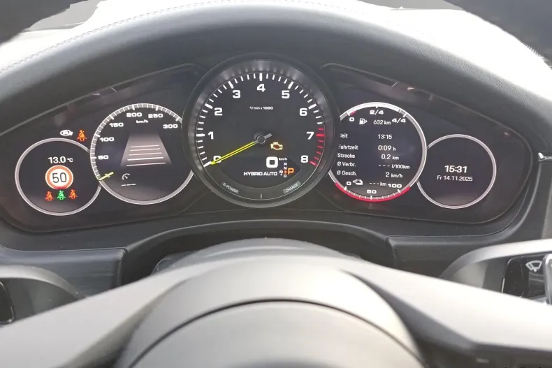 Porsche Panamera din 2022 cu 34.500 km - oferta POR183509 - foto 12