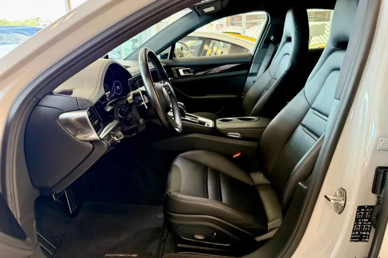 Porsche Panamera din 2022 cu 58.567 km - oferta POR183510 - foto 6