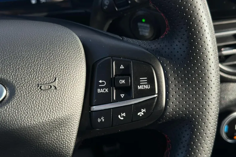 Ford Kuga din 2023 cu 108.000 km - oferta FOR183515 - foto 36