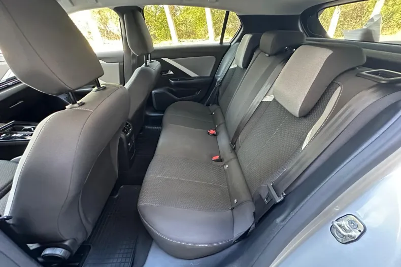 Opel Astra din 2023 cu 99.000 km - oferta OPE183516 - foto 11