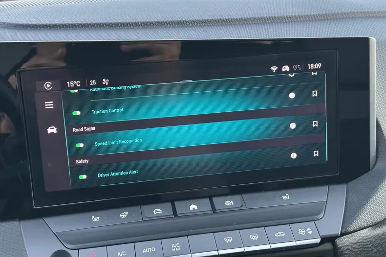 Opel Astra din 2023 cu 99.000 km - oferta OPE183516 - foto 25