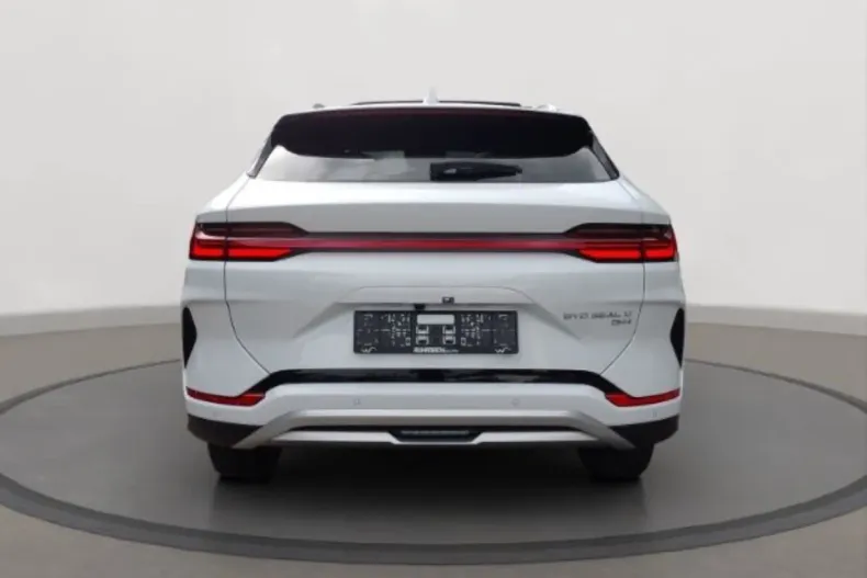 BYD SEAL U din 2025 cu 13.213 km - oferta BYD183519 - foto 3