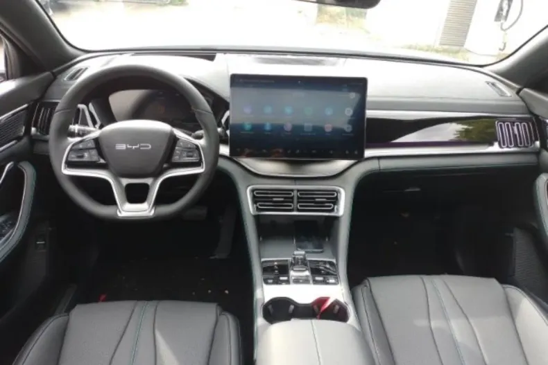 BYD SEAL U din 2025 cu 13.213 km - oferta BYD183519 - foto 8