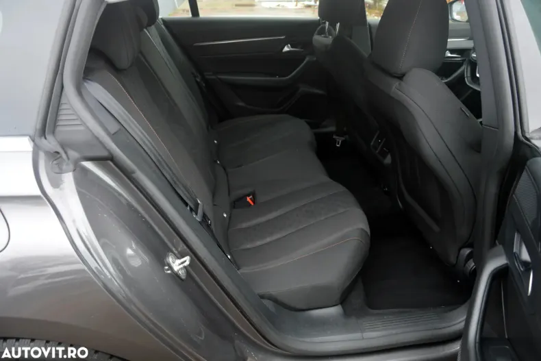 Peugeot 508 din 2021 cu 137.453 km - oferta PEU183565 - foto 6