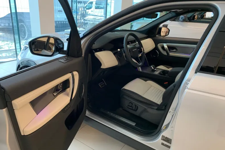 Land Rover Discovery Sport din 2025 cu 1.000 km - oferta LAN183566 - foto 11