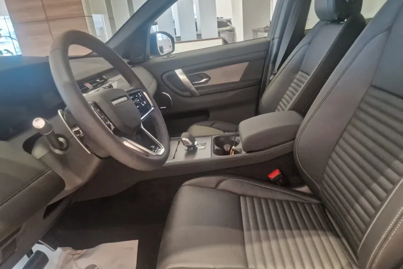 Land Rover Discovery Sport din 2025 cu 1.000 km - oferta LAN183568 - foto 9