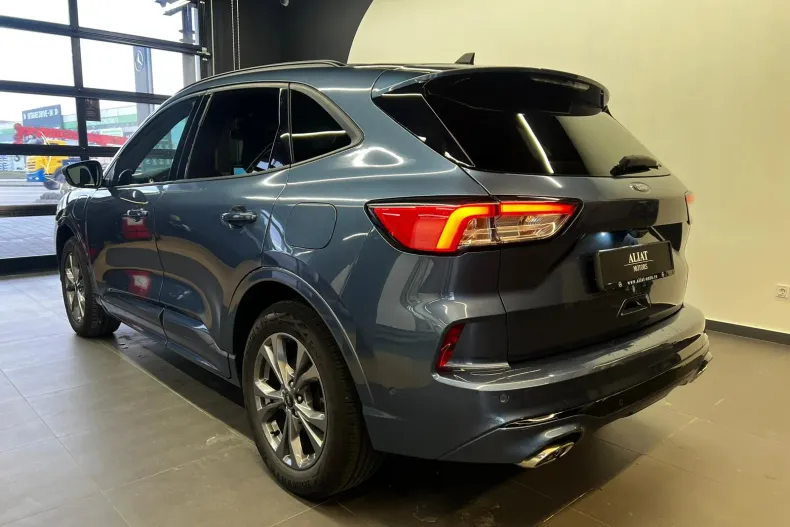 Ford Kuga din 2021 cu 36.508 km - oferta FOR183572 - foto 2