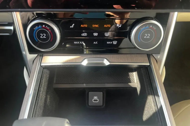 Land Rover Range Rover din 2022 cu 63.500 km - oferta LAN183574 - foto 18