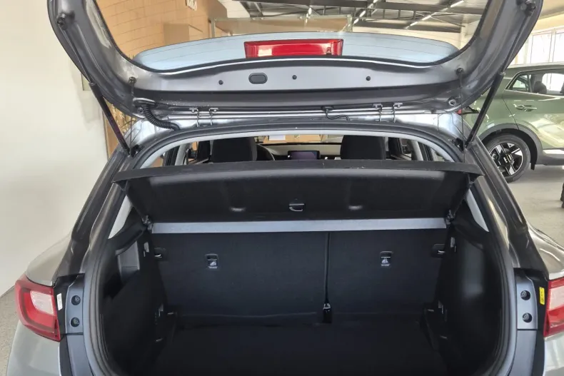 Kia Stonic din 2025 cu 2 km - oferta KIA183575 - foto 12