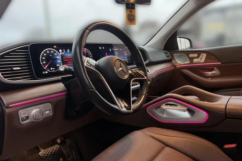 Mercedes-Benz GLE din 2024 cu 45.391 km - oferta MER183577 - foto 9