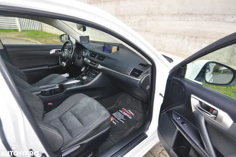 Lexus CT din 2020 cu 160.600 km - oferta LEX183583 - foto 9