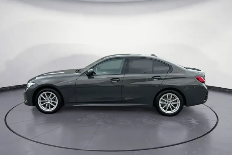 BMW 320 (Seria 3) din 2025 cu 24.973 km - oferta BMW183584 - foto 2