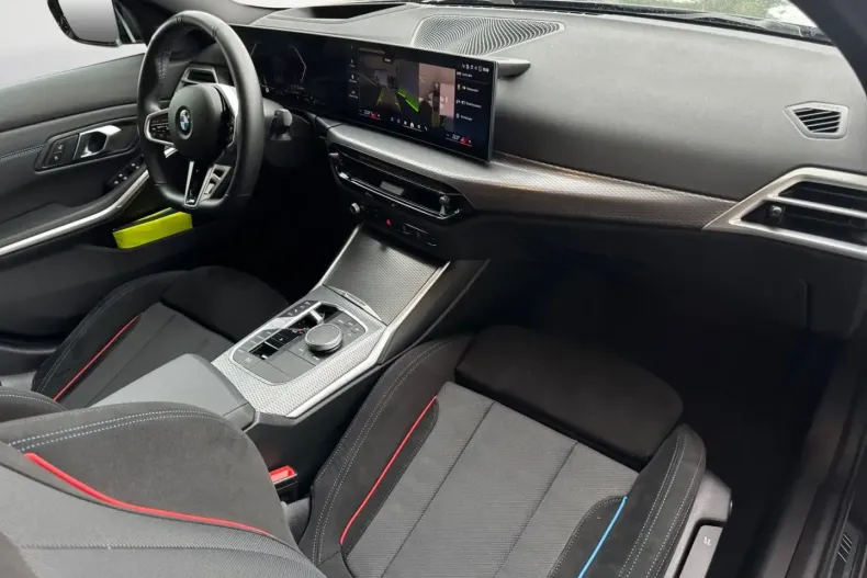 BMW 320 (Seria 3) din 2025 cu 24.973 km - oferta BMW183584 - foto 8