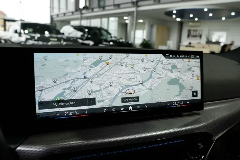 BMW 320 (Seria 3) din 2025 cu 7.350 km - oferta BMW183586 - foto 16