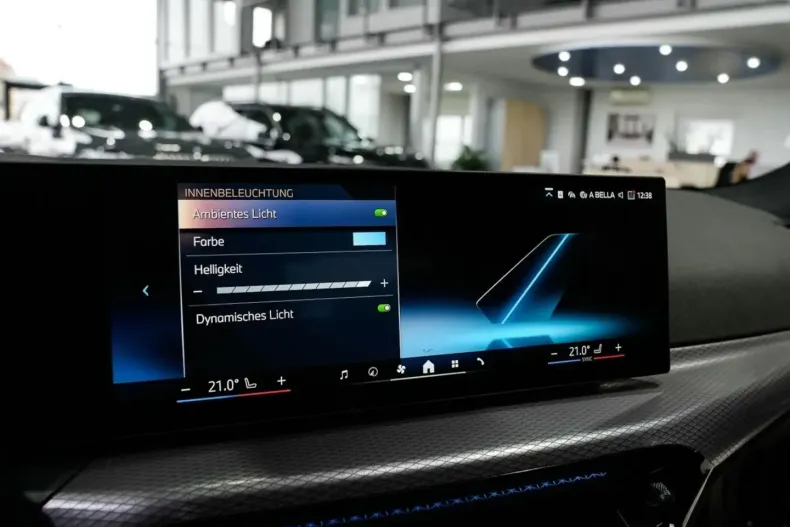 BMW 320 (Seria 3) din 2025 cu 7.350 km - oferta BMW183586 - foto 19