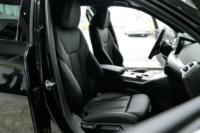 BMW 320 (Seria 3) din 2025 cu 7.350 km - oferta BMW183586 - foto 24