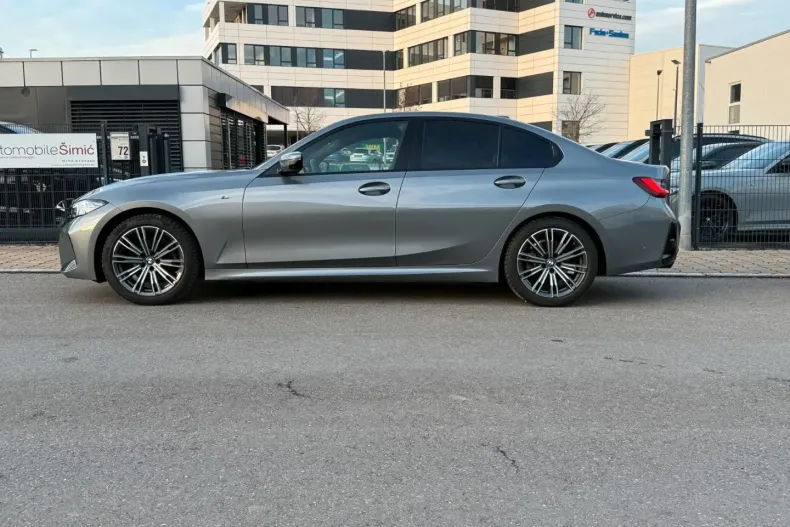 BMW 320 (Seria 3) din 2025 cu 23.900 km - oferta BMW183590 - foto 18