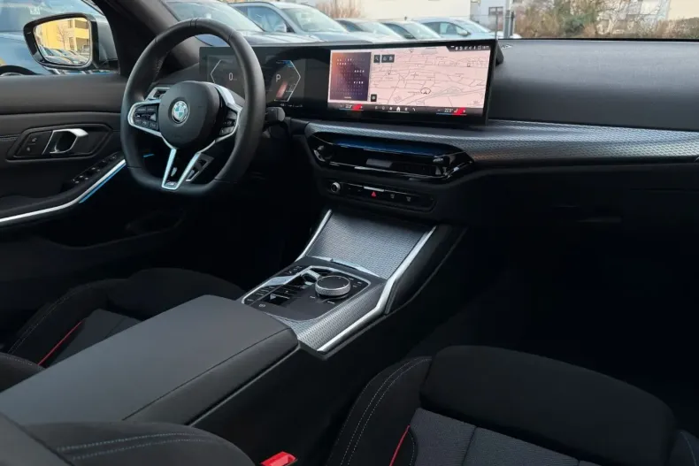 BMW 320 (Seria 3) din 2025 cu 23.900 km - oferta BMW183590 - foto 29