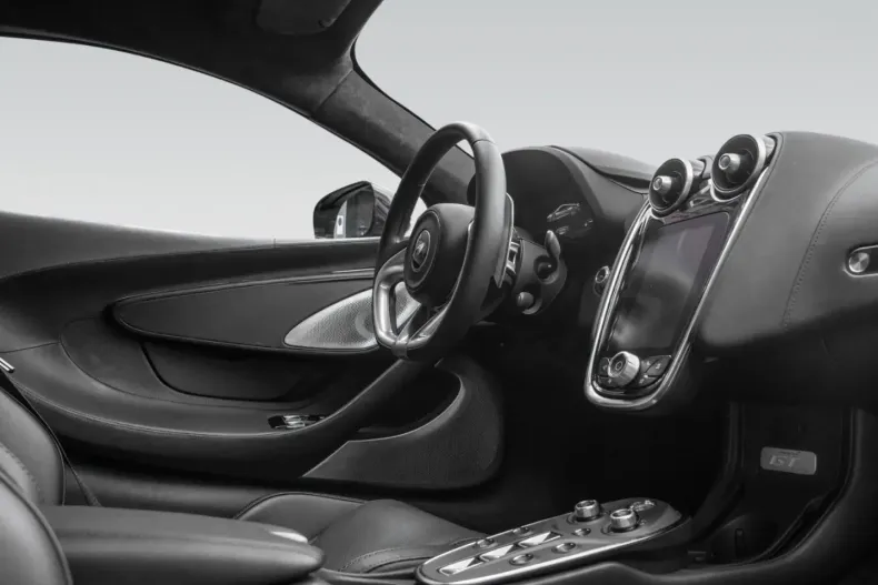 McLaren GT din 2023 cu 5.150 km - oferta MCL183593 - foto 6