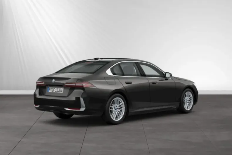 BMW 530 (Seria 5) din 2024 cu 21.200 km - oferta BMW183597 - foto 2