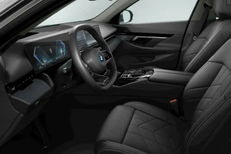 BMW 530 (Seria 5) din 2024 cu 21.200 km - oferta BMW183597 - foto 3