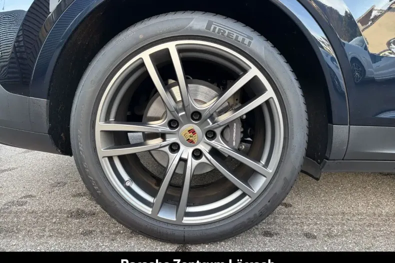 Porsche Cayenne din 2022 cu 39.510 km - oferta POR183601 - foto 17