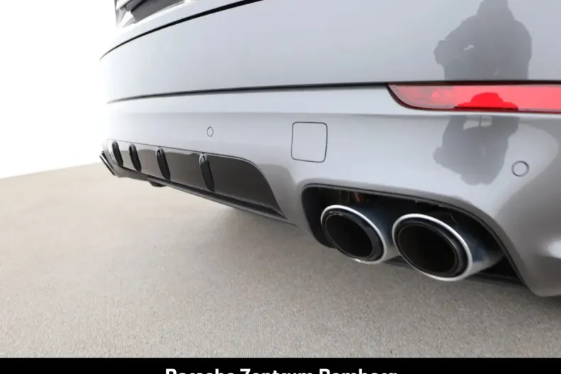 Porsche Cayenne din 2022 cu 87.900 km - oferta POR183602 - foto 13