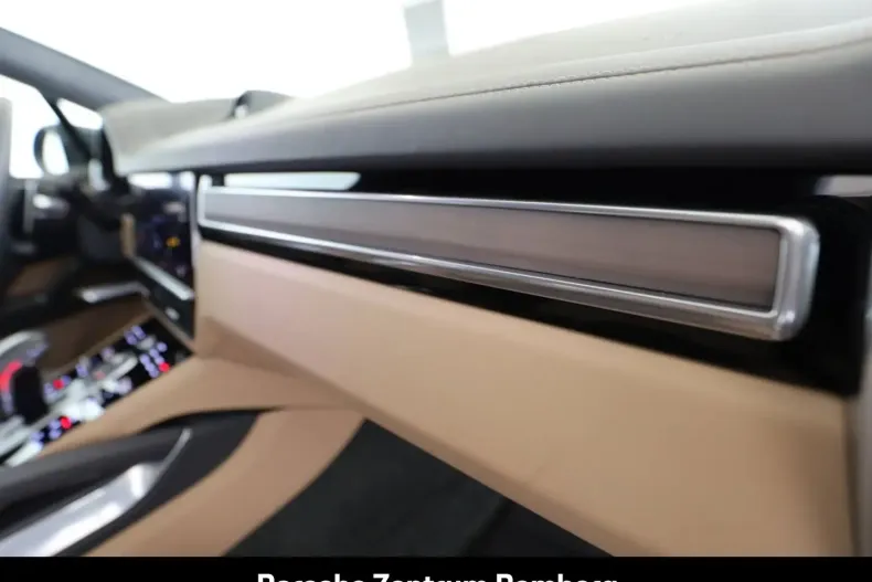 Porsche Cayenne din 2022 cu 87.900 km - oferta POR183602 - foto 28