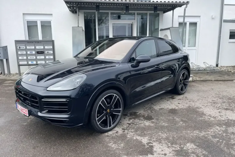 Porsche Cayenne din 2022 cu 72.790 km - oferta POR183603 - foto 8